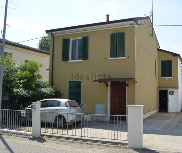 casa indipendente in vendita a Lugo