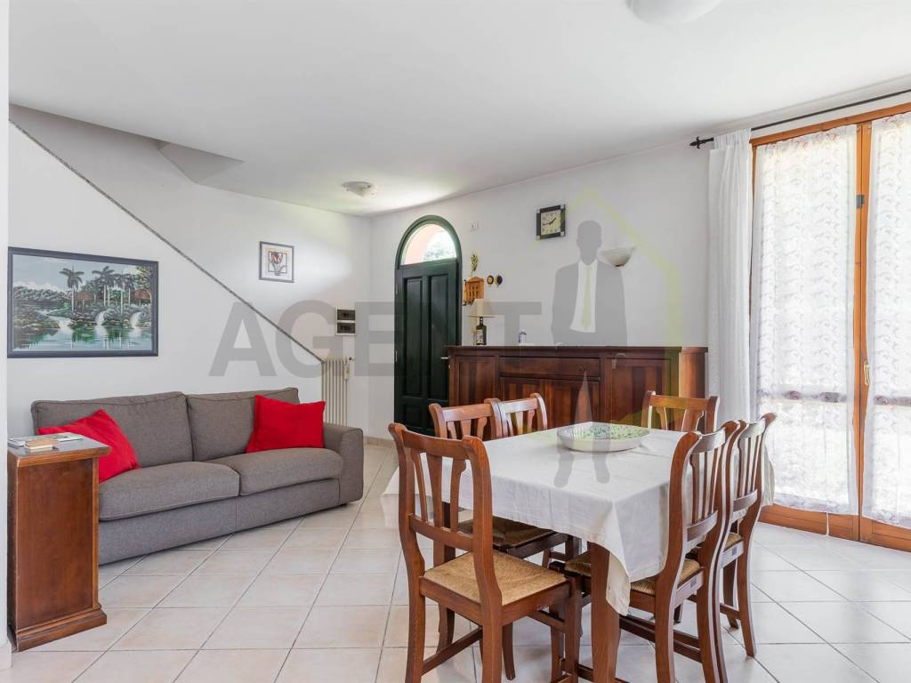 casa indipendente in vendita a Lugo