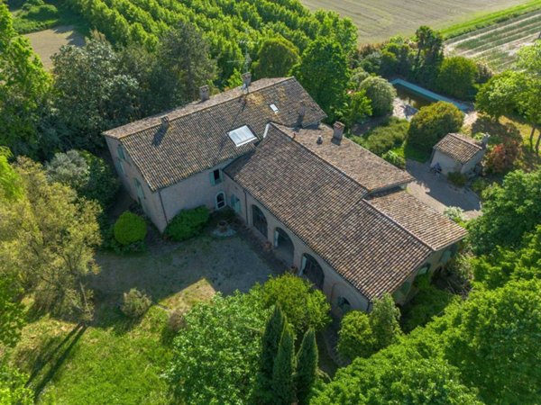 casa indipendente in vendita a Lugo