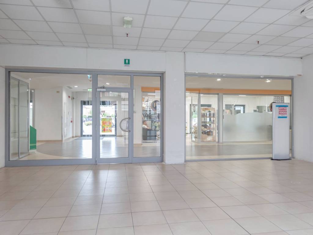 ufficio in vendita a Lugo