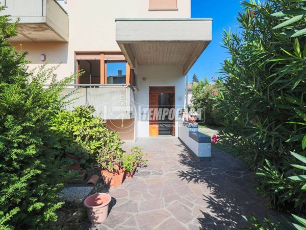 casa indipendente in vendita a Lugo