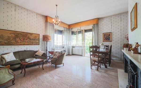 casa indipendente in vendita a Lugo