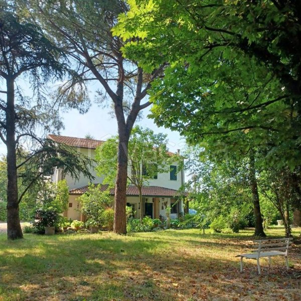 casa indipendente in vendita a Lugo in zona Voltana