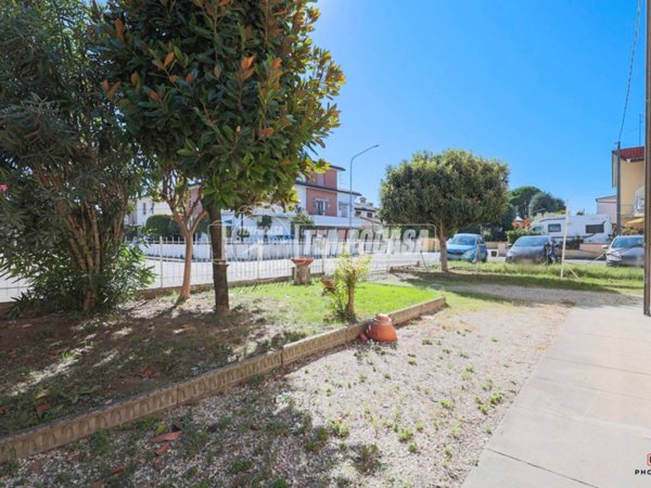 casa indipendente in vendita a Lugo