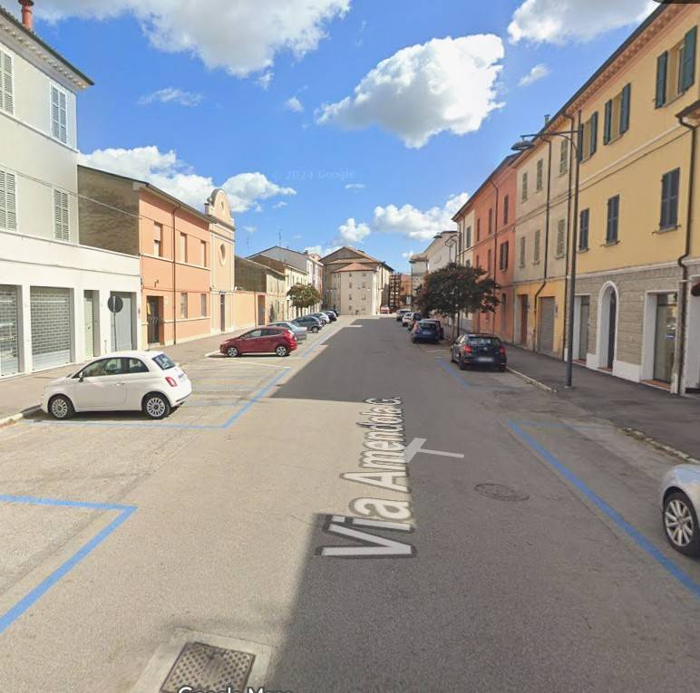 casa indipendente in vendita a Lugo