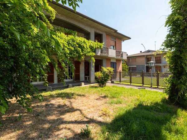 casa indipendente in vendita a Lugo