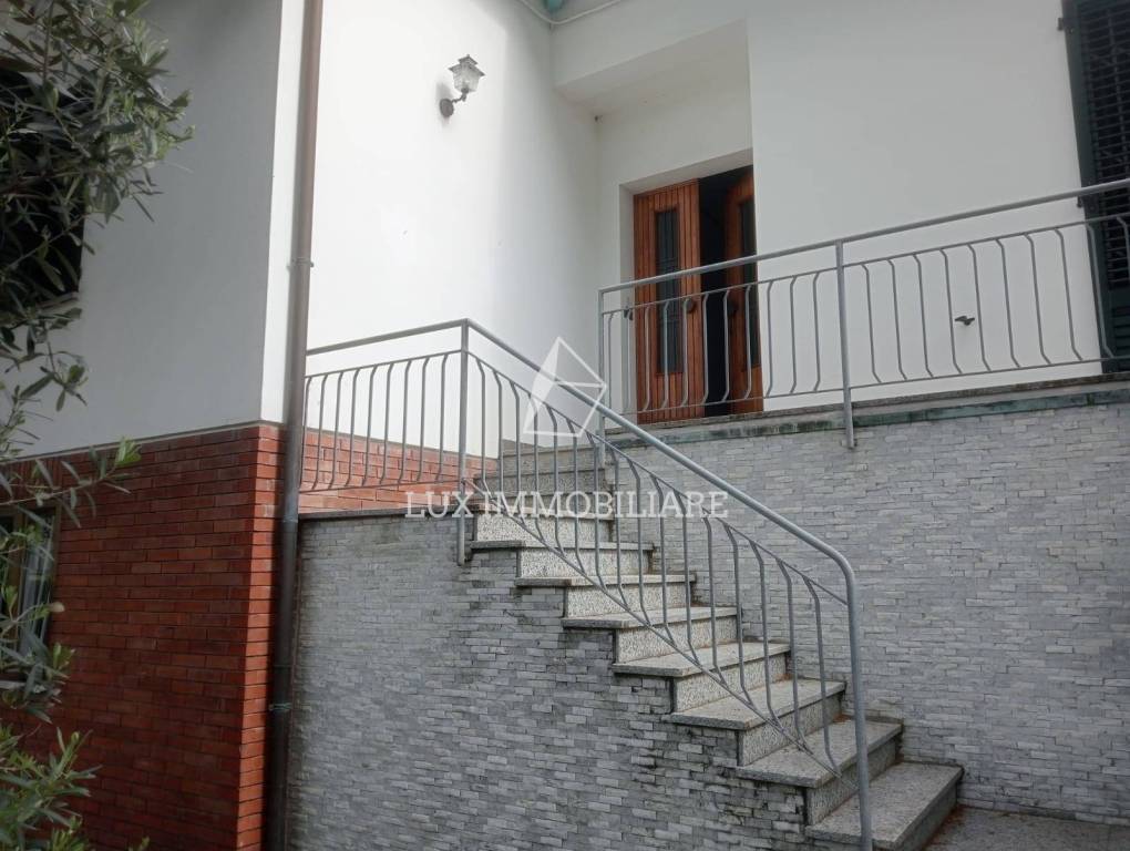 casa indipendente in vendita a Lugo