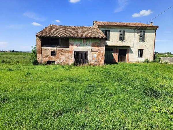 casa semindipendente in vendita a Lugo
