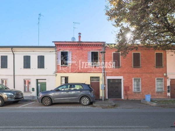 appartamento in vendita a Lugo in zona Ca' di Lugo