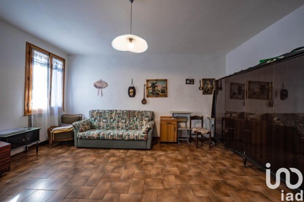 casa indipendente in vendita a Lugo in zona Voltana