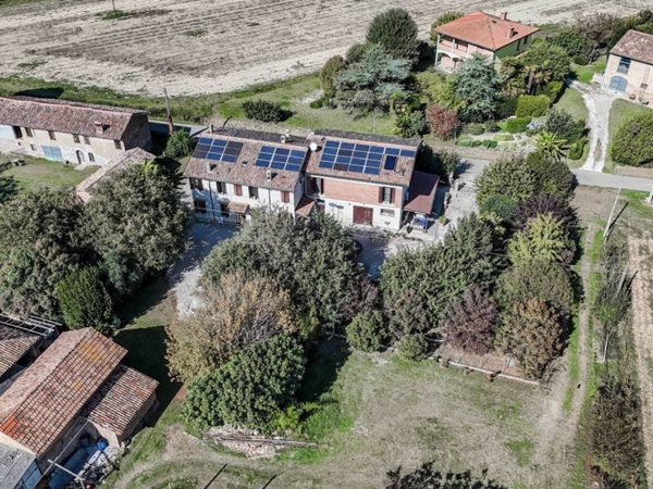 casa indipendente in vendita a Lugo in zona Voltana