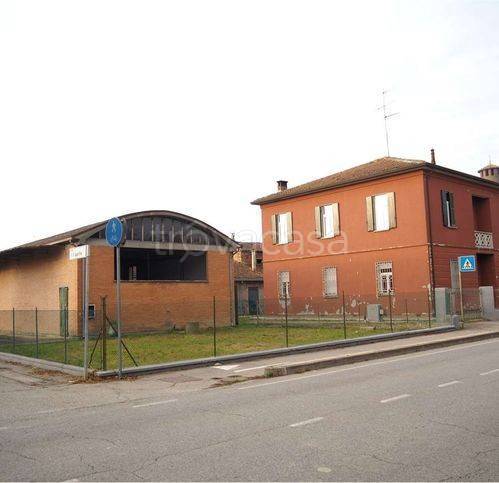 casa indipendente in vendita a Lugo
