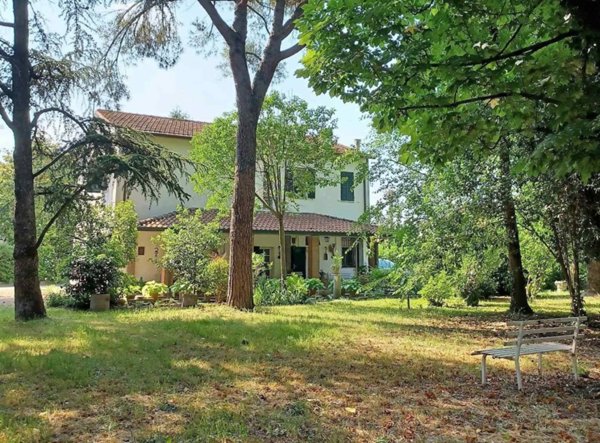 casa indipendente in vendita a Lugo in zona Voltana