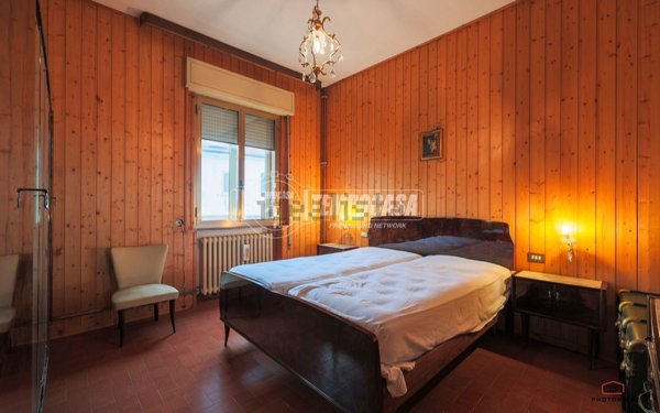 casa indipendente in vendita a Lugo