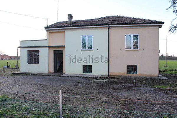 casa indipendente in vendita a Lugo