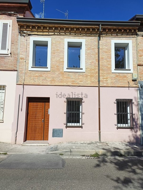 casa indipendente in vendita a Lugo