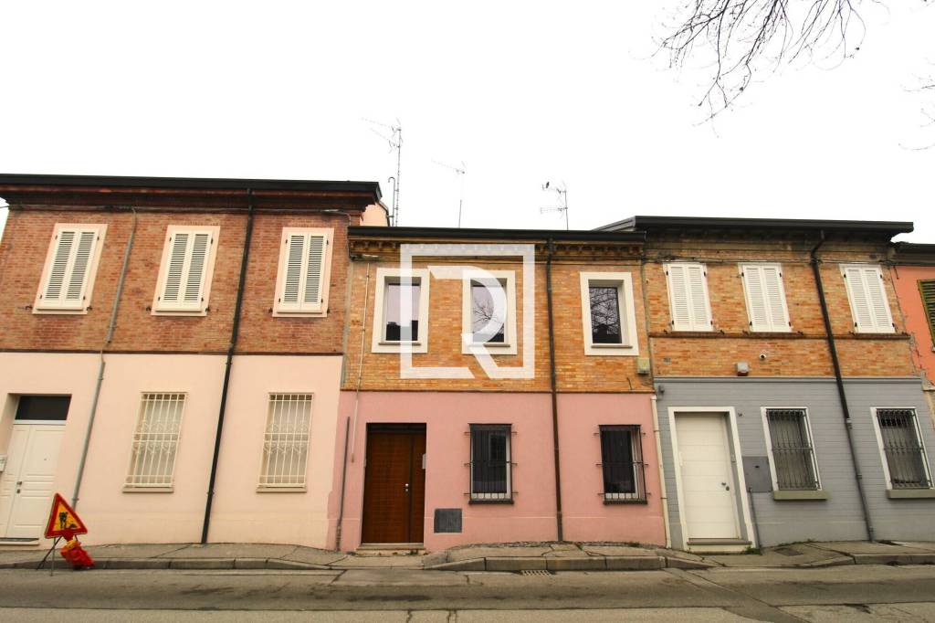 casa indipendente in vendita a Lugo