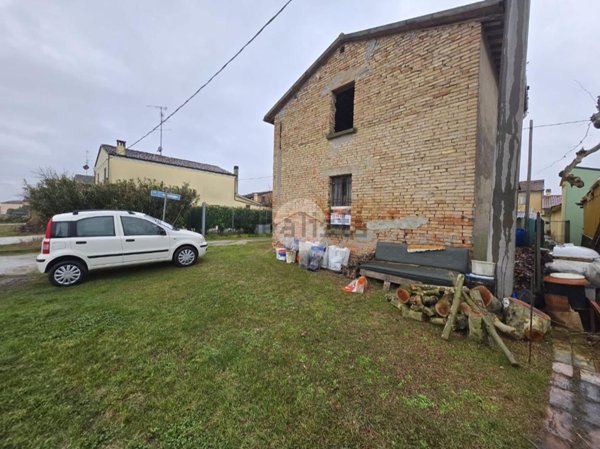 appartamento in vendita a Lugo in zona San Lorenzo