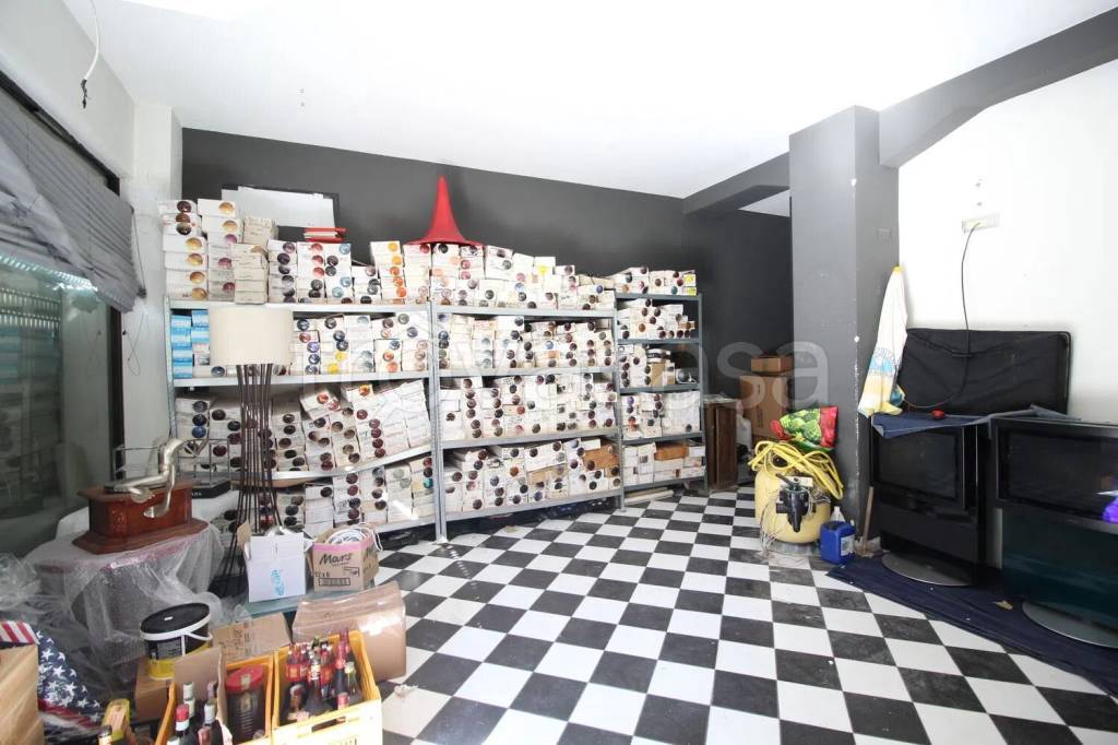 negozio in vendita a Lugo