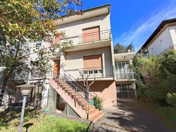 casa indipendente in vendita a Lugo