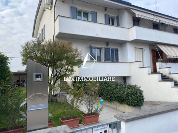 casa indipendente in vendita a Lugo