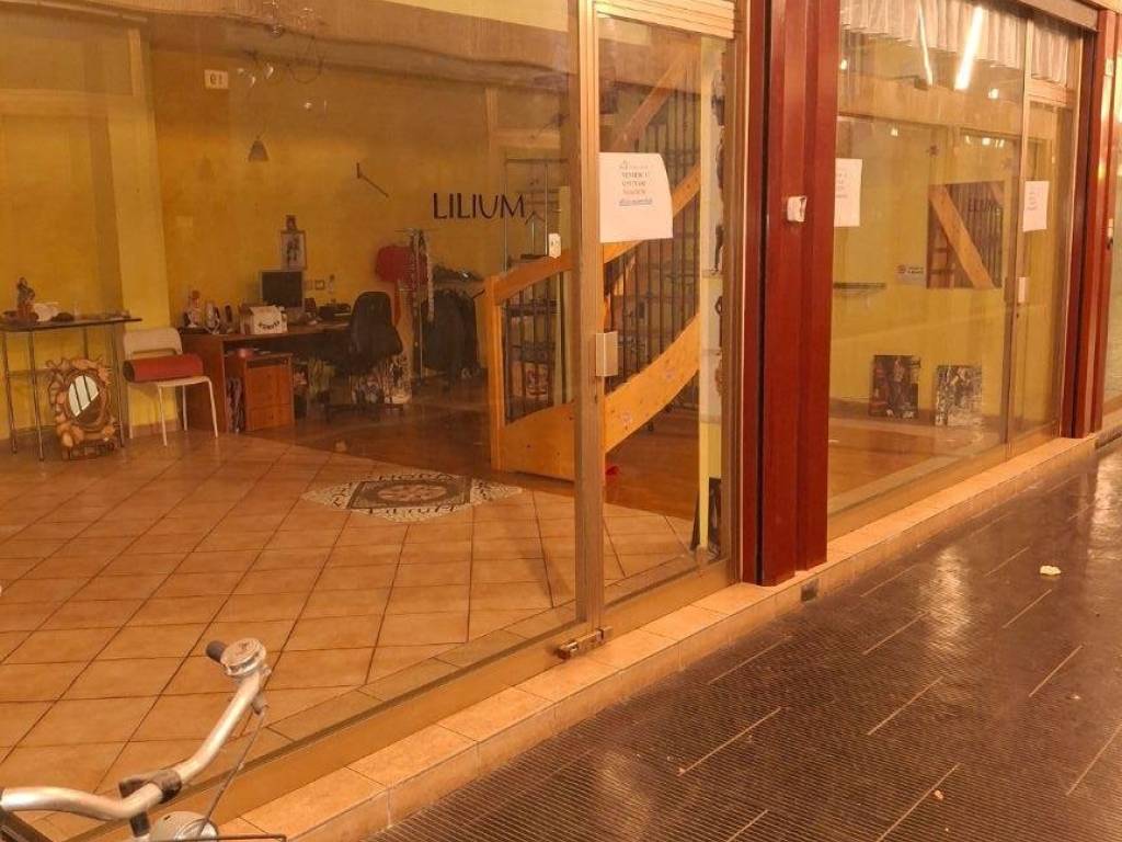 negozio in vendita a Lugo