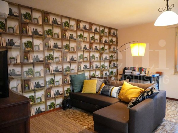 casa indipendente in vendita a Lugo in zona Voltana