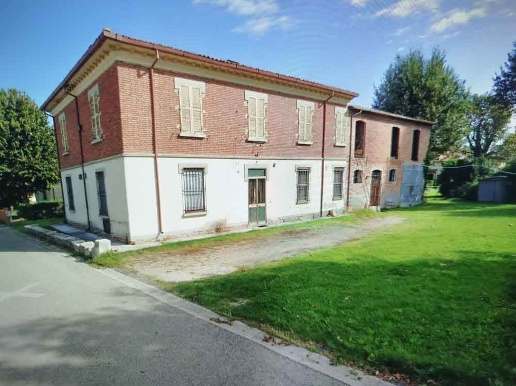 casa indipendente in vendita a Lugo in zona Voltana