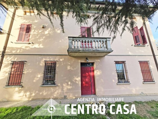 casa indipendente in vendita a Lugo