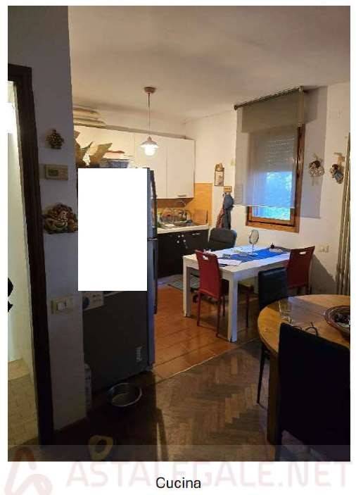 casa indipendente in vendita a Lugo