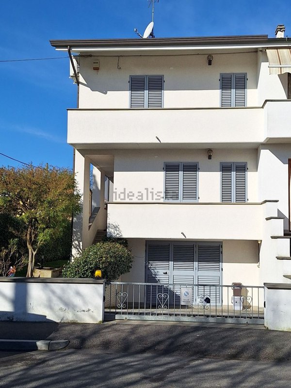 casa indipendente in vendita a Lugo