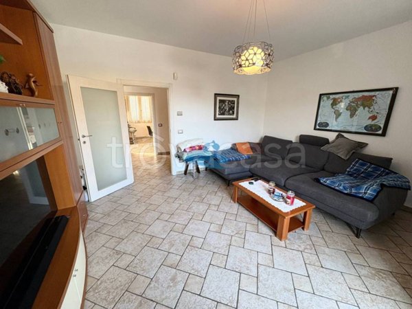 casa indipendente in vendita a Lugo