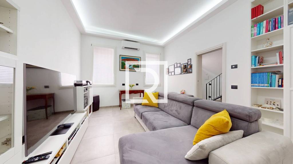 casa indipendente in vendita a Lugo