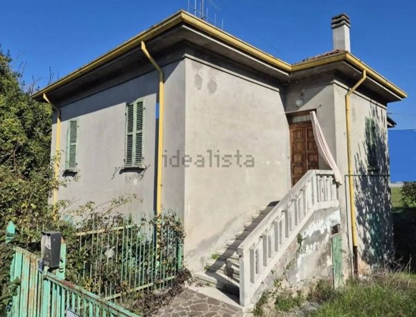 casa indipendente in vendita a Lugo in zona Ascensione