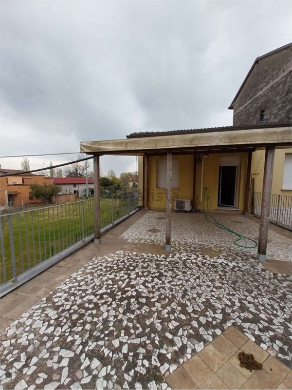 appartamento in vendita a Lugo in zona Voltana