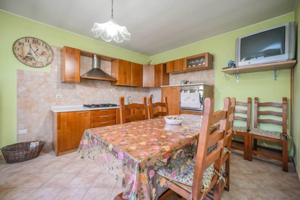 casa indipendente in vendita a Lugo in zona Voltana