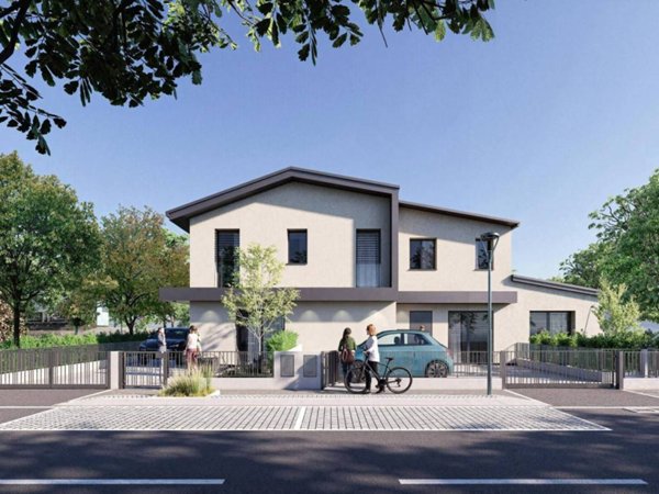 casa indipendente in vendita a Lugo