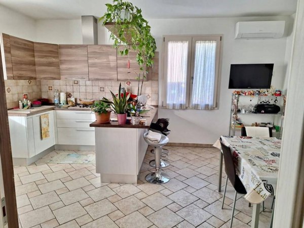 casa indipendente in vendita a Lugo