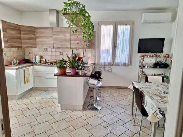 casa indipendente in vendita a Lugo