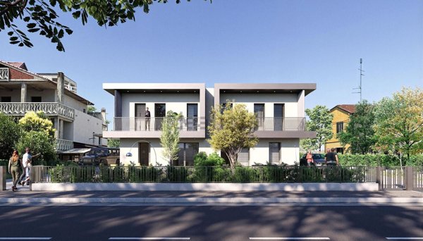 casa indipendente in vendita a Lugo