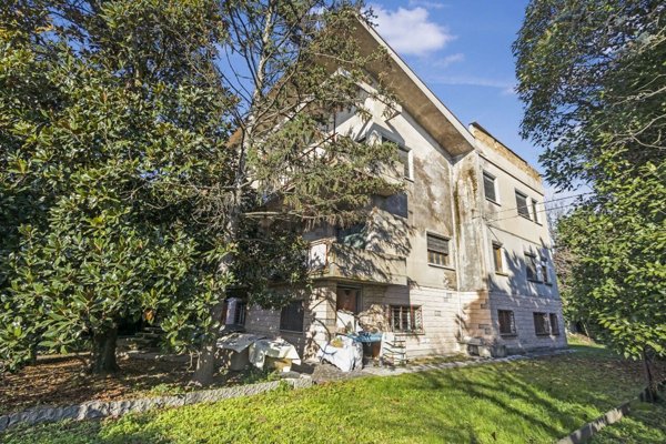 casa indipendente in vendita a Lugo