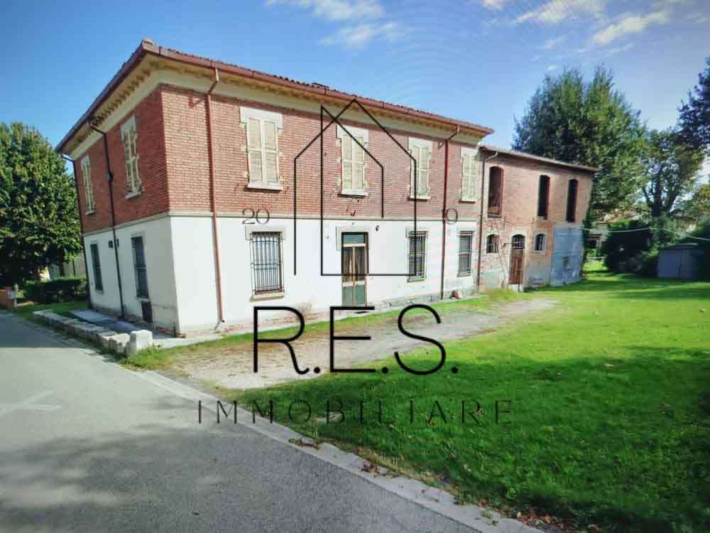 casa indipendente in vendita a Lugo in zona Voltana