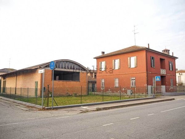 casa indipendente in vendita a Lugo