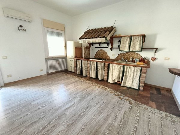 appartamento in vendita a Lugo in zona Voltana