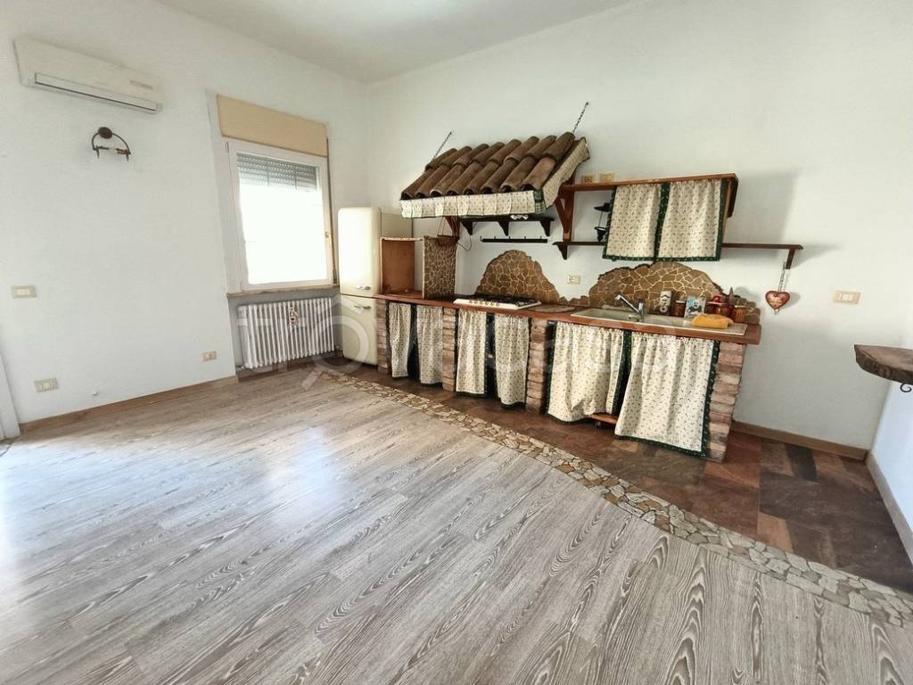 appartamento in vendita a Lugo in zona Voltana