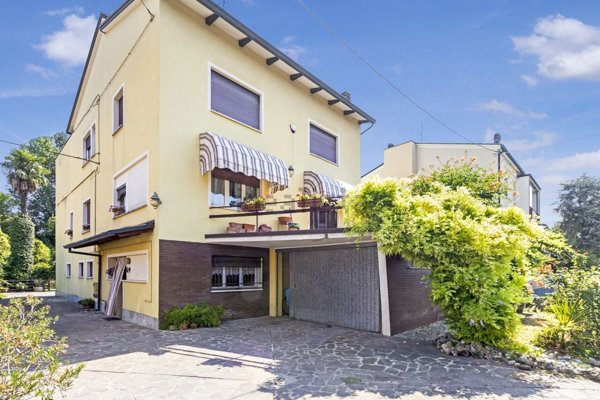 casa indipendente in vendita a Lugo