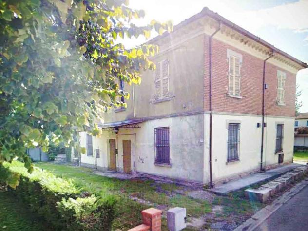 casa indipendente in vendita a Lugo in zona Voltana