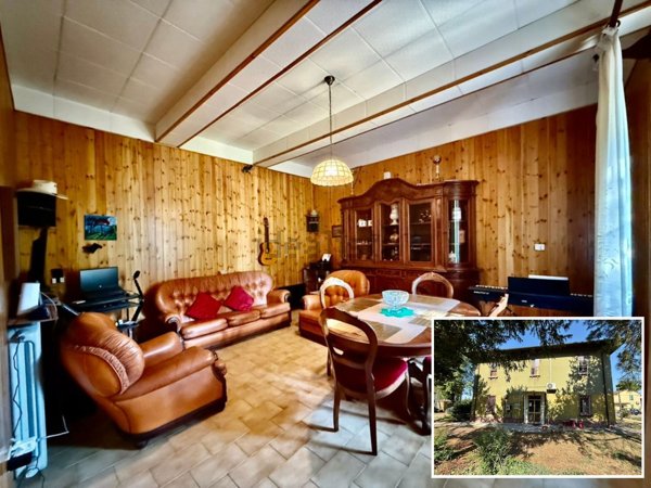 casa indipendente in vendita a Lugo in zona Giovecca