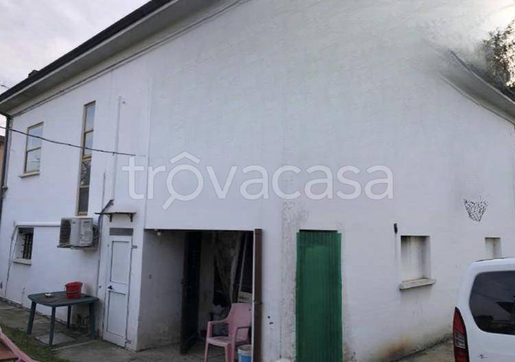 casa indipendente in vendita a Lugo in zona Ducato di Fabriago