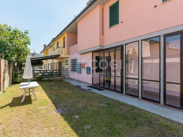 appartamento in vendita a Lugo in zona Voltana